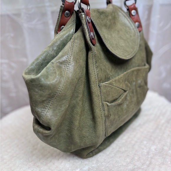 Sundance Olive Green Distressed  Leather Hobo Shoulder Bag - Picture 3 of 15